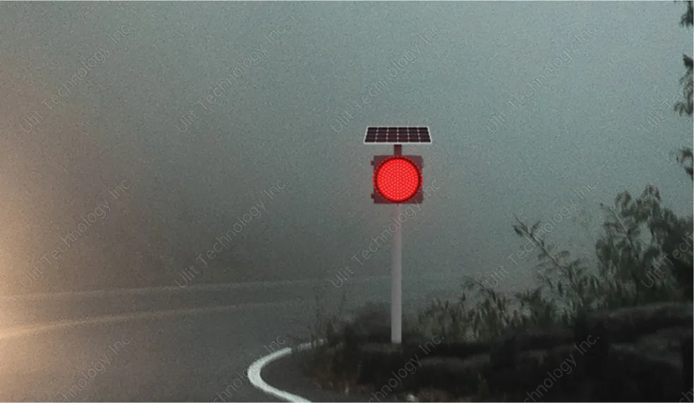 Red Flashing Traffic Light Outdoor Red Flashing Traffic Light Outdoor